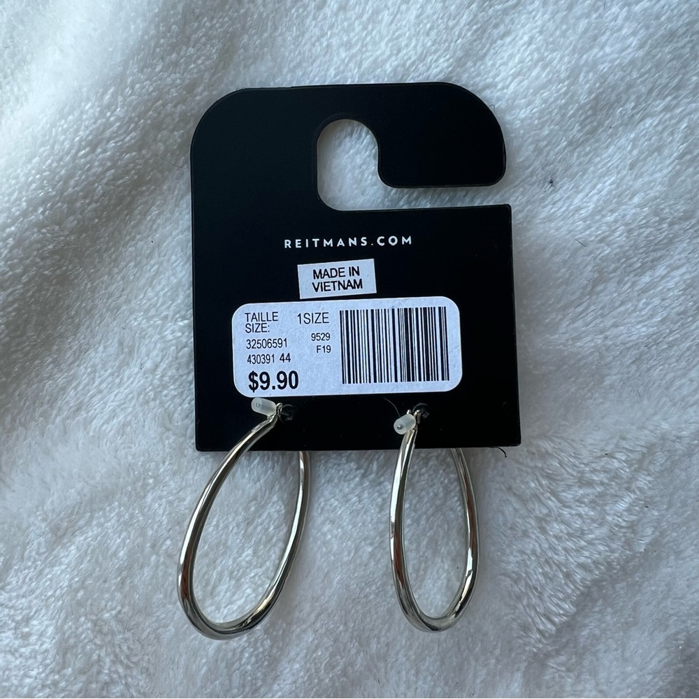New Reitman’s Silver Hoop Earrings - Picture 3 of 4
